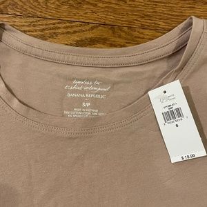 NWT Banana Republic Timeless Tee